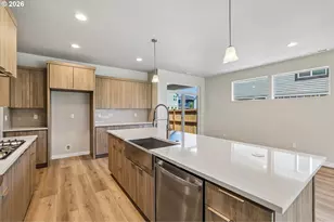 8424 SE Orion Ln, Hillsboro, OR 97123 - Photo 6