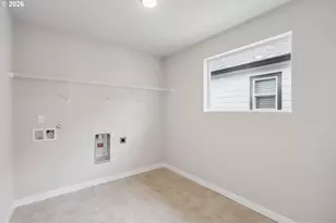 8424 SE Orion Ln, Hillsboro, OR 97123 - Photo 14