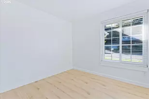 12155 SW Katherine St, Tigard, OR 97223 - Photo 26
