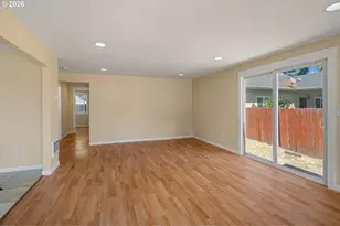 2631 Edison St, Eugene, OR 97402 - Photo 8