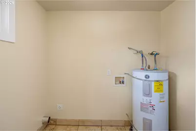 2631 Edison St, Eugene, OR 97402 - Photo 26