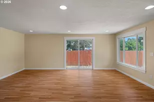 2631 Edison St, Eugene, OR 97402 - Photo 10