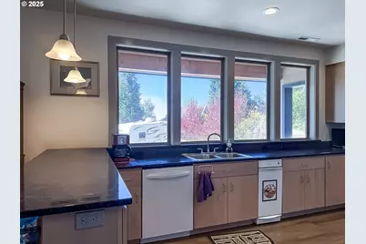 929 Old County Rd, Brookings, OR 97415 - Photo 22