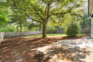 3906 SW Wilbard St, Portland, OR 97219 - Photo 20