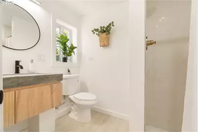 3906 SW Wilbard St, Portland, OR 97219 - Photo 6