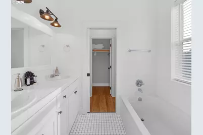 2746 SW Barnacle Ave, Lincoln City, OR 97367 - Photo 22