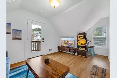 2746 SW Barnacle Ave, Lincoln City, OR 97367 - Photo 30