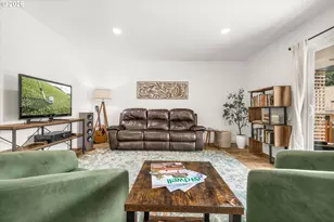 12050 SW King George Dr, Portland, OR 97224 - Photo 10