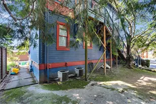 2606 SE Pine St, Portland, OR 97214 - Photo 20