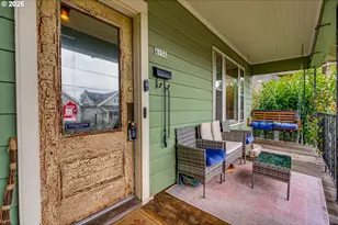 4136 NE 10th Ave, Portland, OR 97211 - Photo 2