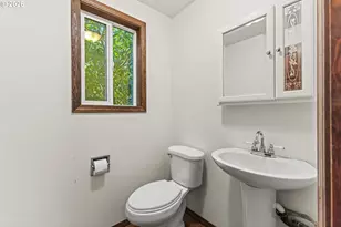 1461 Kingwood Ave, Coos Bay, OR 97420 - Photo 28