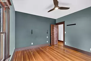 306 SE 15th Ave, Portland, OR 97214 - Photo 24