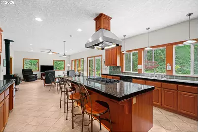 19209 S Ridge Rd, Oregon City, OR 97045 - Photo 14
