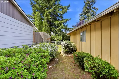 3003 SE 162nd Ave, Portland, OR 97236 - Photo 30