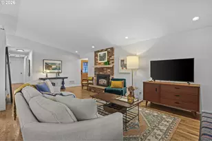 17459 SE Mill St, Portland, OR 97233 - Photo 10