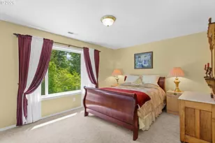 2325 SW Huber Ct, Portland, OR 97219 - Photo 30