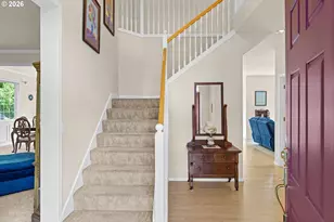 2325 SW Huber Ct, Portland, OR 97219 - Photo 6