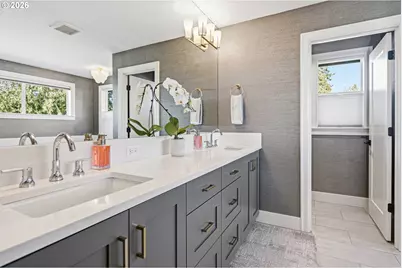 642 3rd St, Lake Oswego, OR 97034 - Photo 18