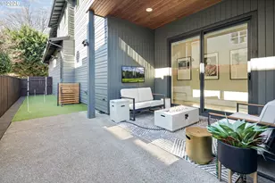 642 3rd St, Lake Oswego, OR 97034 - Photo 30