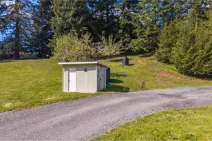 93380 Luscombe Loop, Coos Bay, OR 97420 - Photo 20