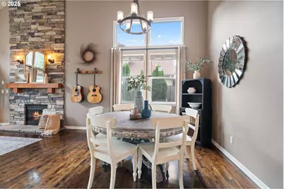 790 E 15th Cir, La Center, WA 98629 - Photo 8