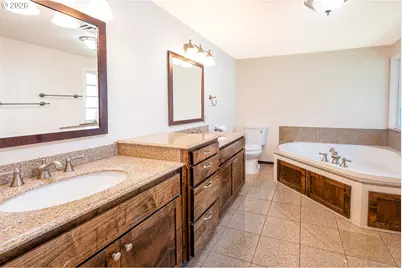 2221 NW 11th St, Corvallis, OR 97330 - Photo 26