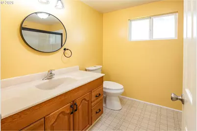 2221 NW 11th St, Corvallis, OR 97330 - Photo 18