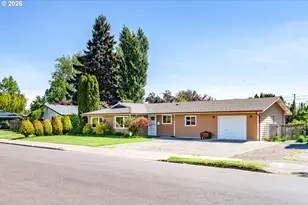 2221 NW 11th St, Corvallis, OR 97330 - Photo 2