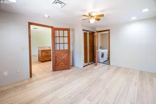 2221 NW 11th St, Corvallis, OR 97330 - Photo 30