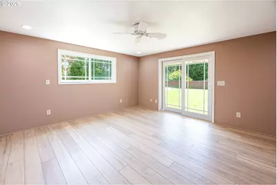 2221 NW 11th St, Corvallis, OR 97330 - Photo 24