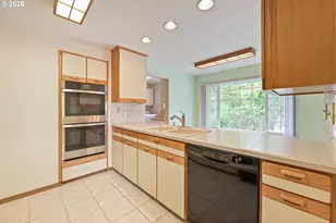 14575 SW Glenbrook Rd, Beaverton, OR 97007 - Photo 6