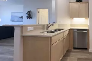 1577 37th St, Florence, OR 97439 - Photo 8