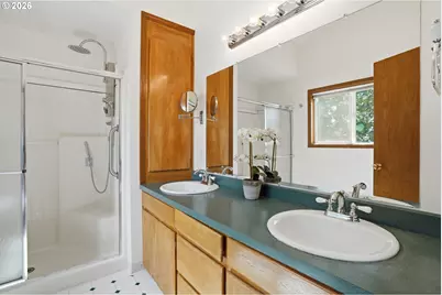 601 N 5th St, Kalama, WA 98625 - Photo 14