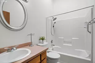 601 N 5th St, Kalama, WA 98625 - Photo 12