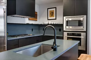 752 NW 12th Ave, Portland, OR 97209 - Photo 22