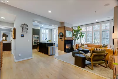 752 NW 12th Ave, Portland, OR 97209 - Photo 10