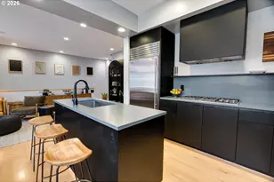 752 NW 12th Ave, Portland, OR 97209 - Photo 20