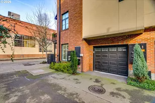 752 NW 12th Ave, Portland, OR 97209 - Photo 44