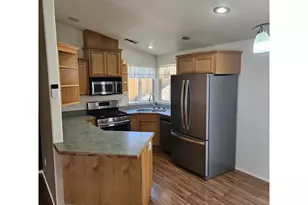 202 NE Plum Ridge Dr, Winston, OR 97496 - Photo 8