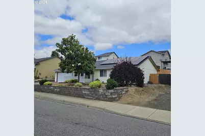 202 NE Plum Ridge Dr, Winston, OR 97496 - Photo 24