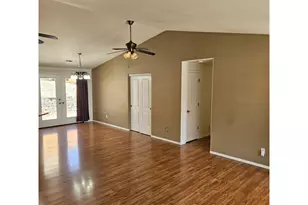 202 NE Plum Ridge Dr, Winston, OR 97496 - Photo 4