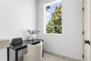 1280 N Farragut St, Portland, OR 97217 - Photo 10