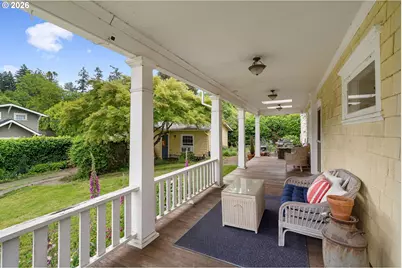 938 Oak St, Lake Oswego, OR 97034 - Photo 28