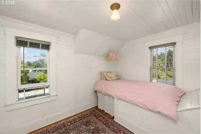 938 Oak St, Lake Oswego, OR 97034 - Photo 20