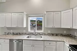 1231 46th Court, Sweet Home, OR 97386 - Photo 10