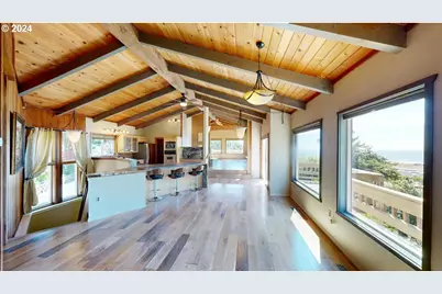 29830 Hound Dog Rd, Gold Beach, OR 97444 - Photo 8