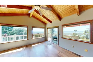 29830 Hound Dog Rd, Gold Beach, OR 97444 - Photo 20