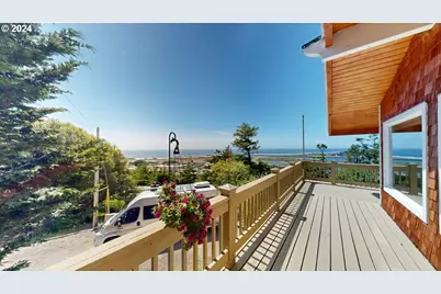 29830 Hound Dog Rd, Gold Beach, OR 97444 - Photo 36