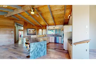 29830 Hound Dog Rd, Gold Beach, OR 97444 - Photo 18