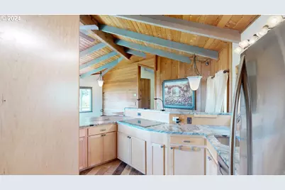 29830 Hound Dog Rd, Gold Beach, OR 97444 - Photo 16
